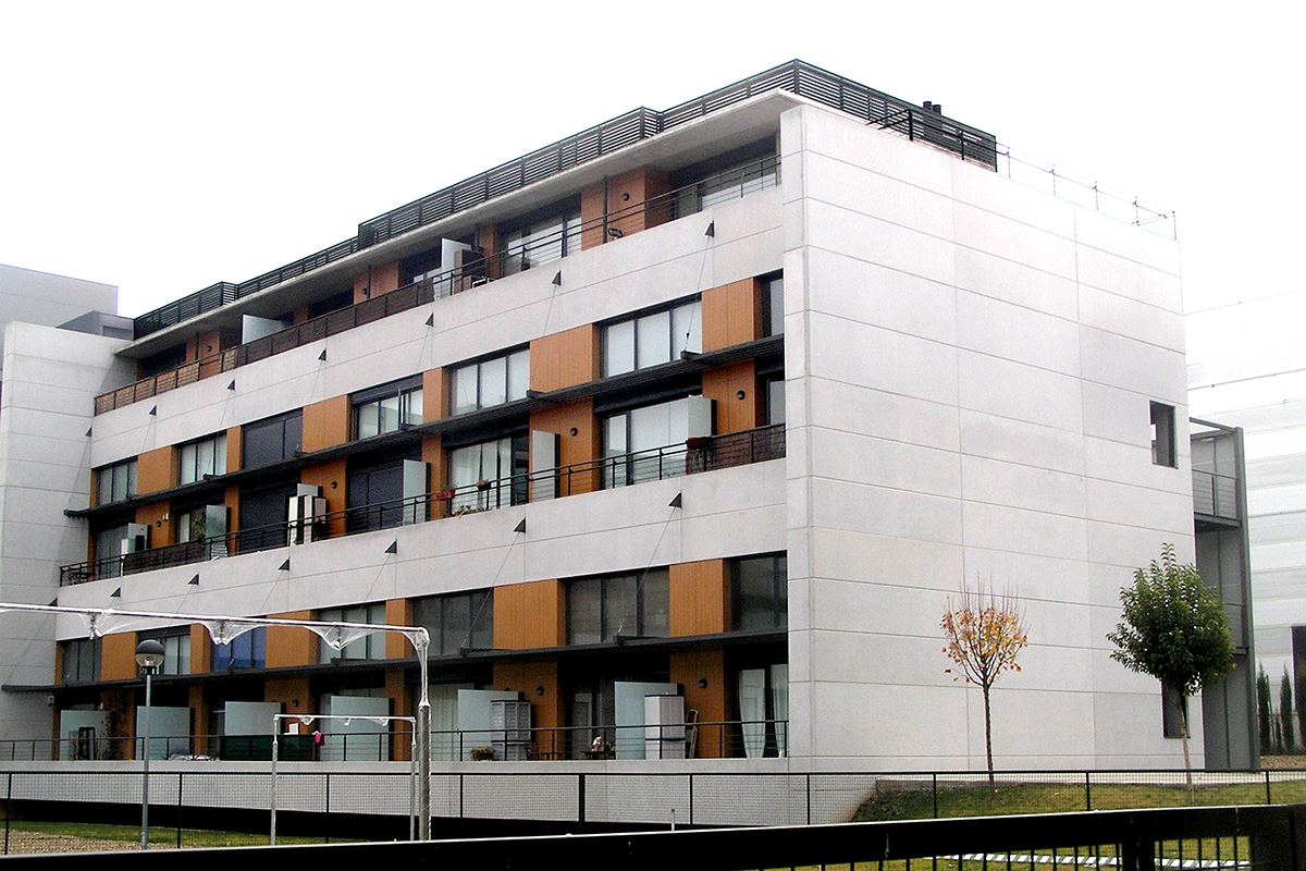 OLYMPUS DIGITAL CAMERA OLYMPUS DIGITAL CAMERA